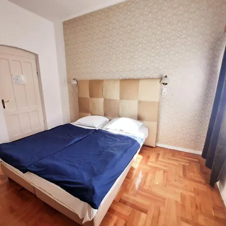 Hotel Central Room