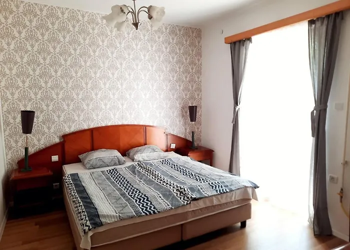 Hotel Central Room 2*