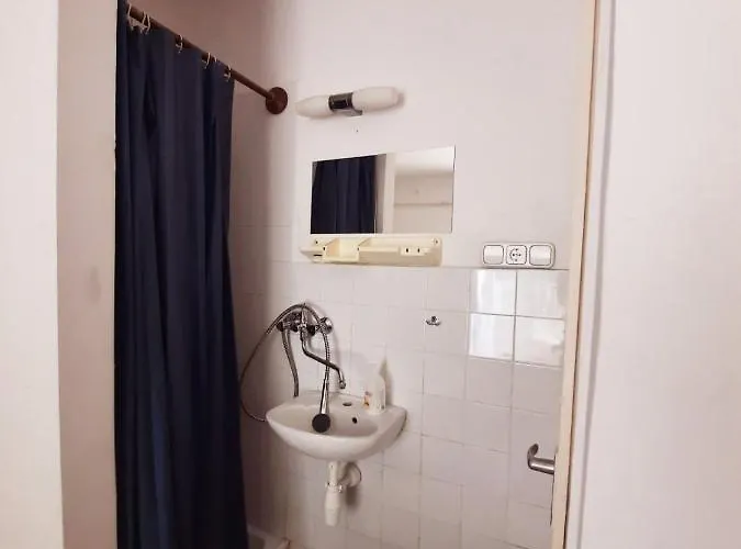 Hotel Central Room 2*